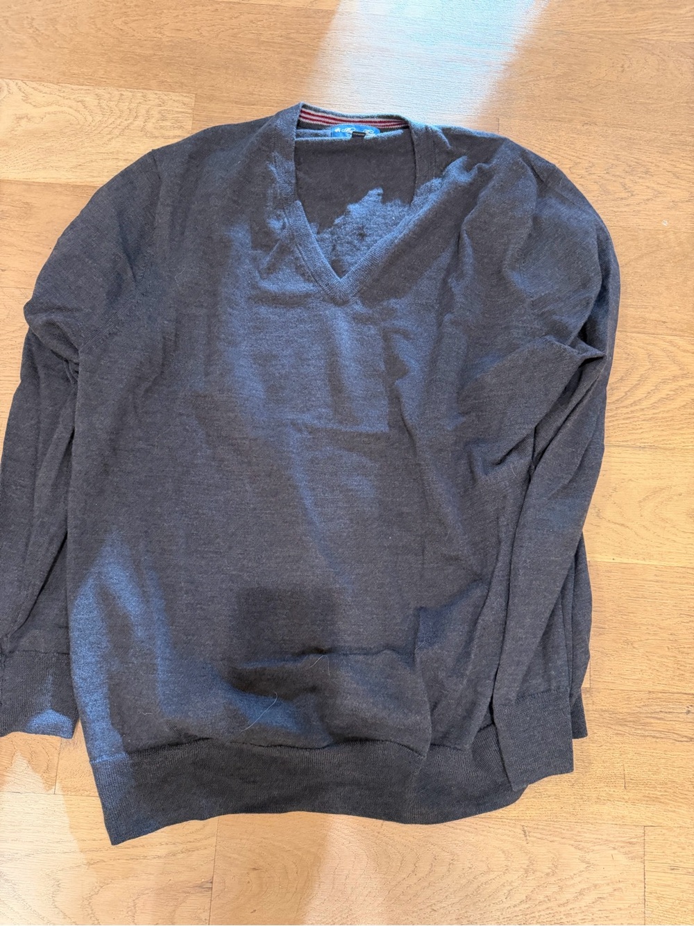 Brooks Brothers Men's V-Neck Sweater in Charcoal